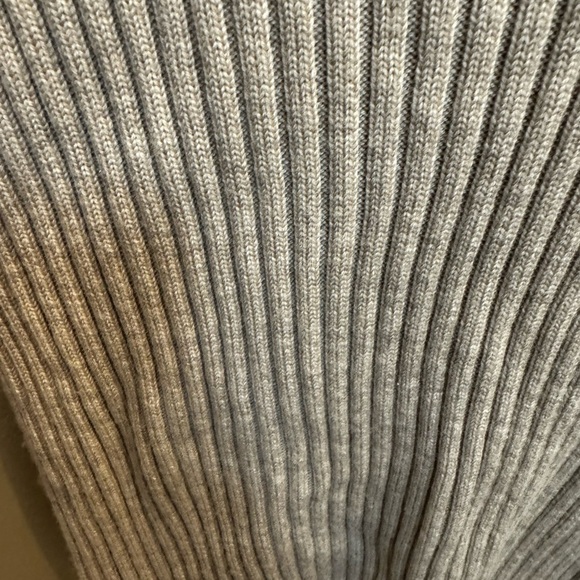 MERINO WOOL L.L. BEAN Women’s WOOLMARK Ribbed Long Sleeve V Neck Sweater Size XS - Picture 14 of 14